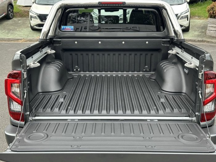 2025 Nissan Navara ST-X DUAL CAB