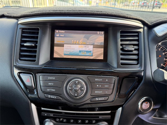 2015 NISSAN PATHFINDER ST (4x4)