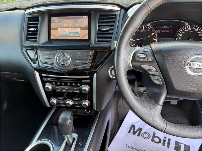 2015 NISSAN PATHFINDER ST (4x4)