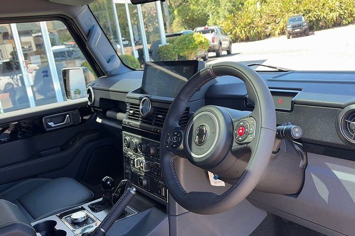 2025 INEOS Grenadier Station Wagon MY26 4X4 Dual Range Inky Black - Contract Roof - Painted (FPJ)