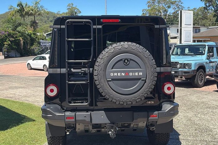 2025 INEOS Grenadier Station Wagon MY26 4X4 Dual Range Inky Black - Contract Roof - Painted (FPJ)