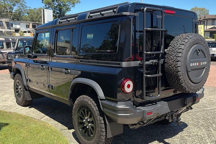 2025 INEOS Grenadier Station Wagon MY26 4X4 Dual Range Inky Black - Contract Roof - Painted (FPJ)