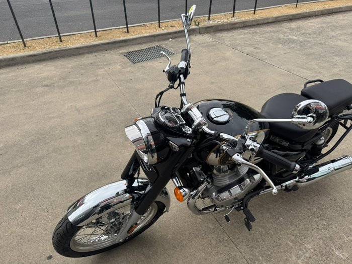 2026 Royal Enfield (see Also Enfiel 2026 ROYAL ENFIELD CLASSIC 650 BLACK