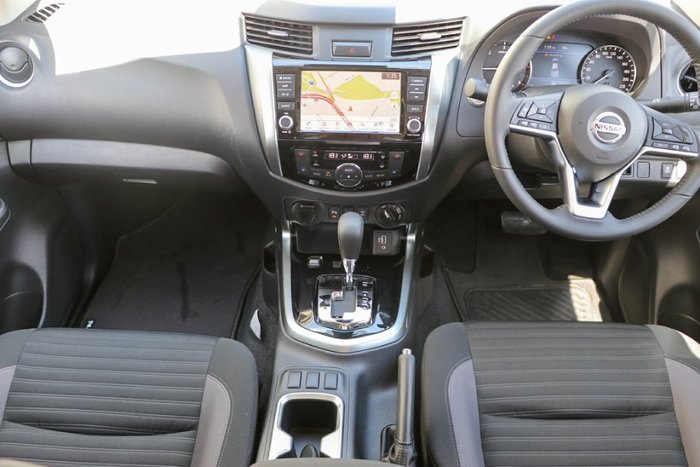 2025 Nissan Navara ST-X DUAL CAB