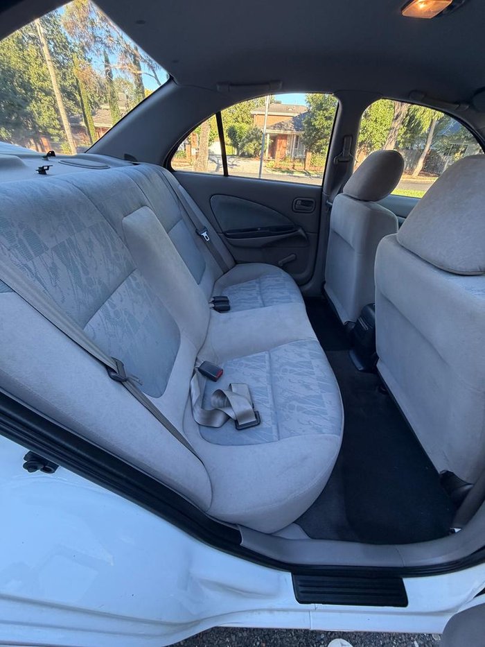 2002 Nissan Pulsar ST N16 Artic White