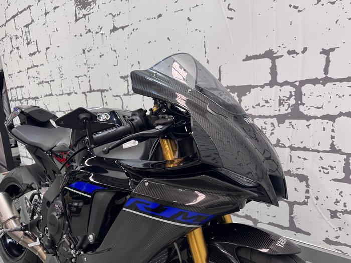 2024 Yamaha YZF-R1M R1 Black