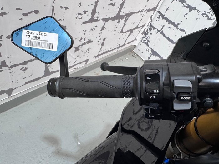 2024 Yamaha YZF-R1M R1 Black