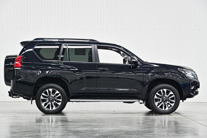 2021 Toyota Landcruiser Prado VX