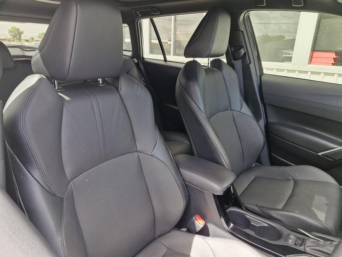 2024 Toyota Corolla Cross Atmos