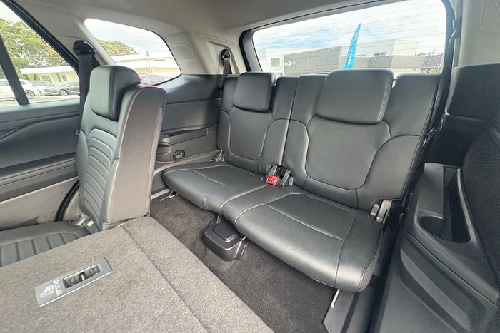 2025 Ford Everest Sport