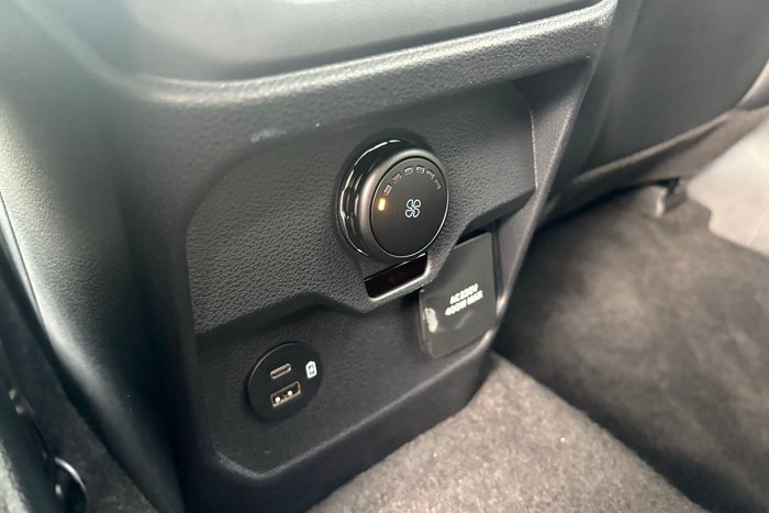2025 Ford Everest Sport