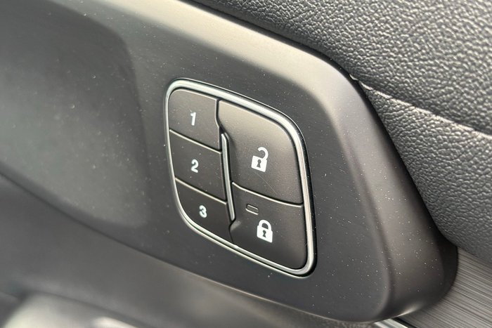 2025 Ford Everest Sport