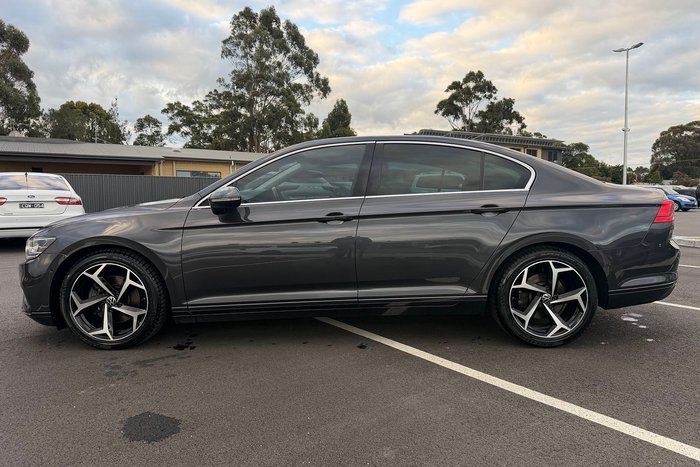 2022 Volkswagen Passat 140TSI Business