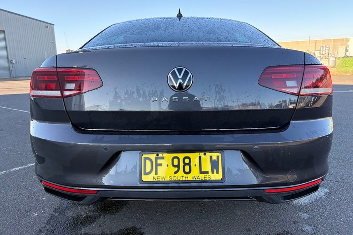 2022 Volkswagen Passat 140TSI Business