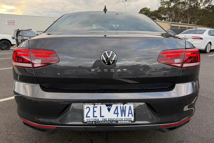 2022 Volkswagen Passat 140TSI Business