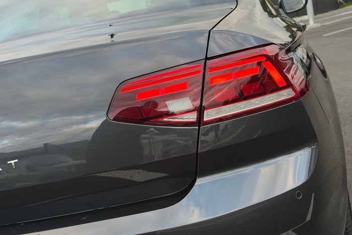 2022 Volkswagen Passat 140TSI Business