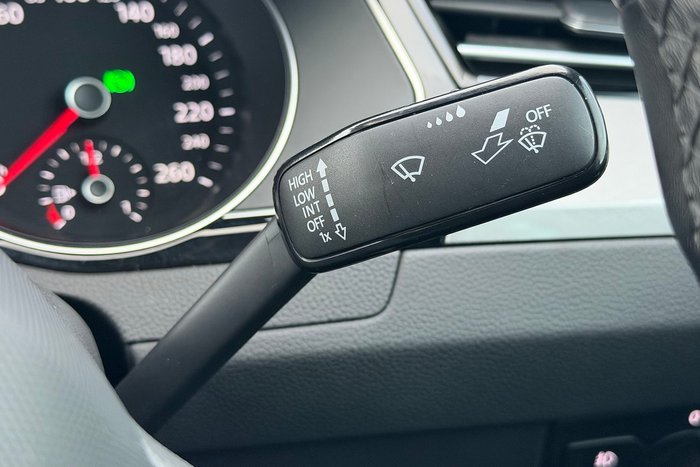 2022 Volkswagen Passat 140TSI Business