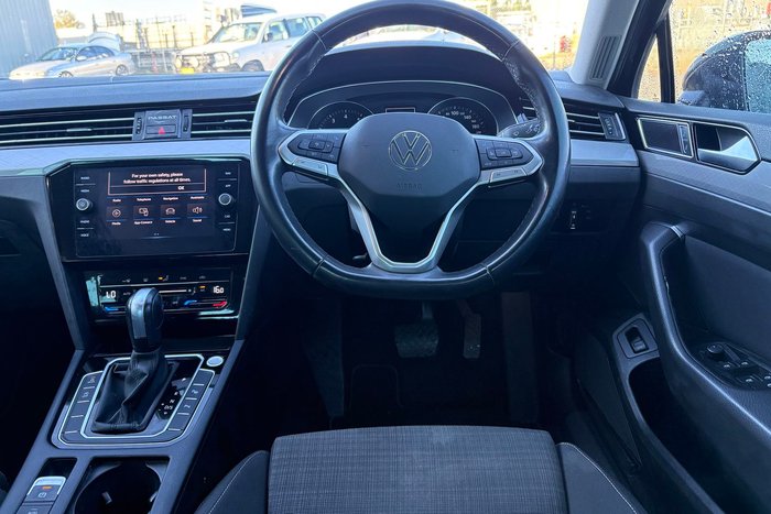 2022 Volkswagen Passat 140TSI Business