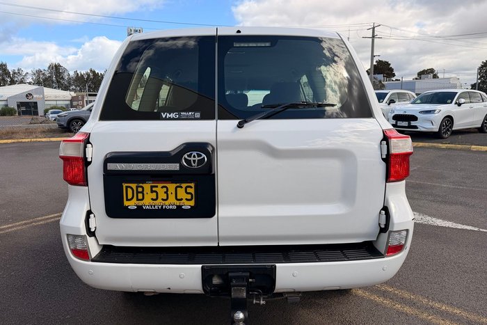 2021 Toyota Landcruiser GX