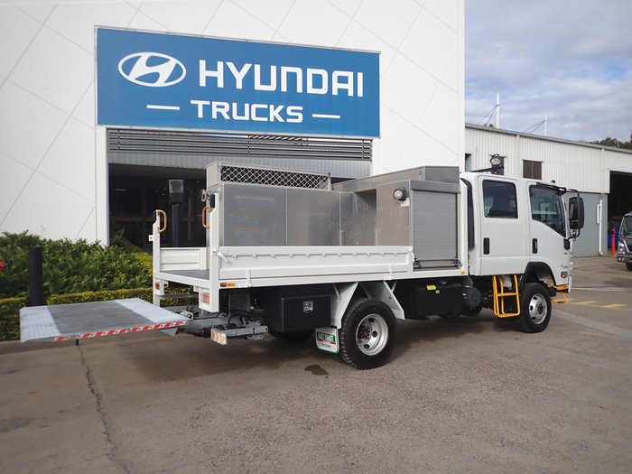 2019 ISUZU NPS 75-155