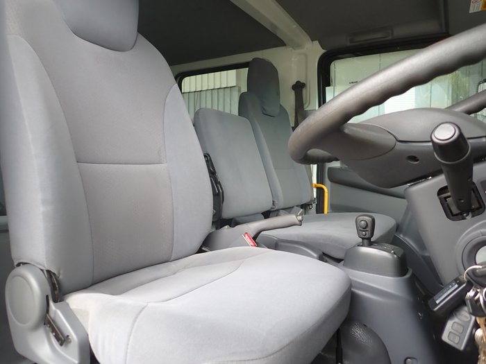 2019 ISUZU NPS 75-155