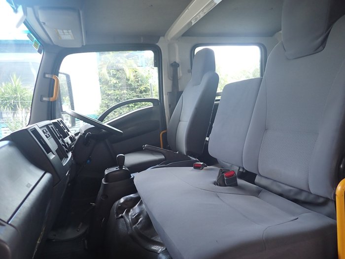 2019 ISUZU NPS 75-155