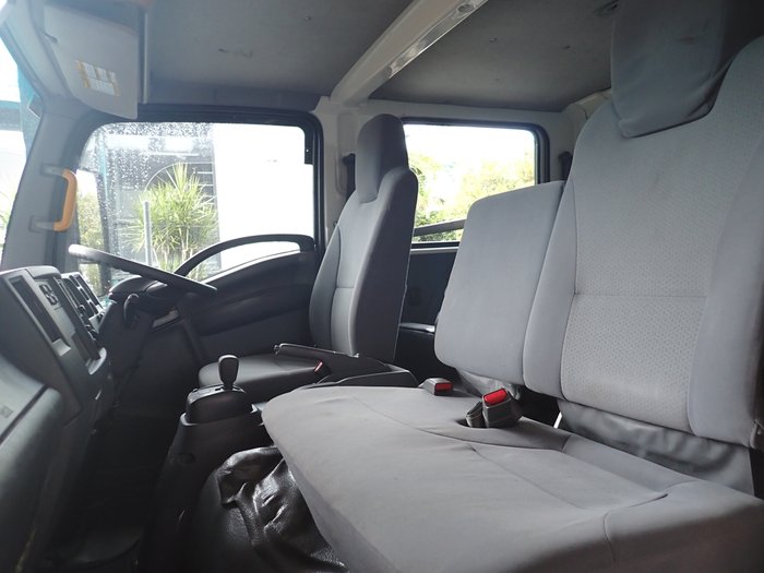 2019 ISUZU NPS 75-155