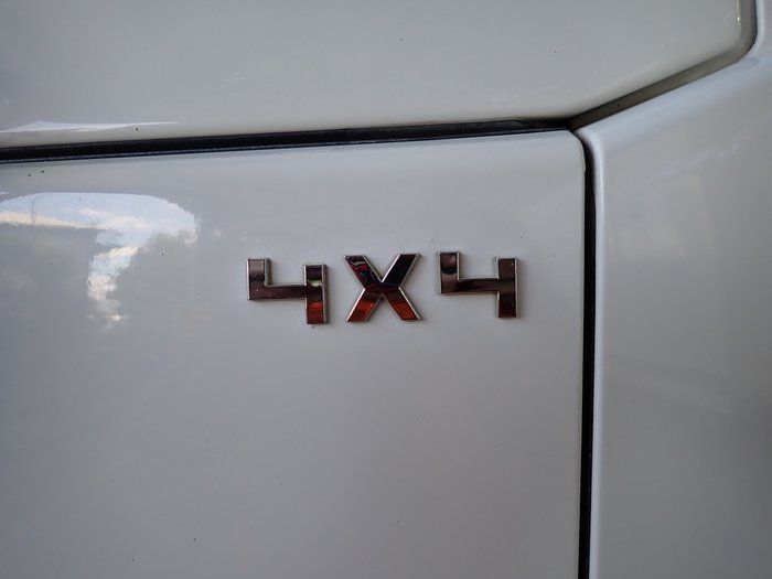 2017 ISUZU NPS 75-155