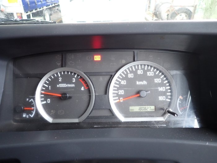 2017 ISUZU NPR 75-190