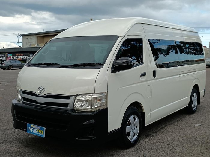 2011 Toyota Hiace Commuter