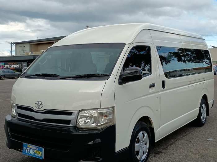 2011 Toyota Hiace Commuter