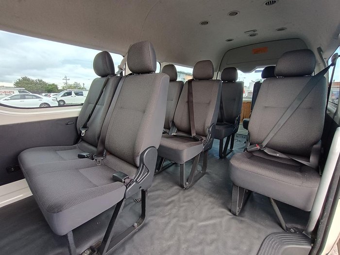 2011 Toyota Hiace Commuter