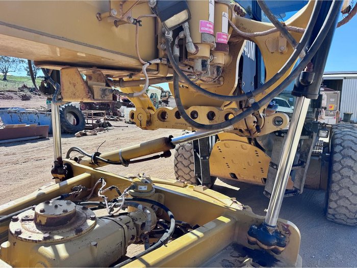 2011 Caterpillar 140 M Vhp Plus