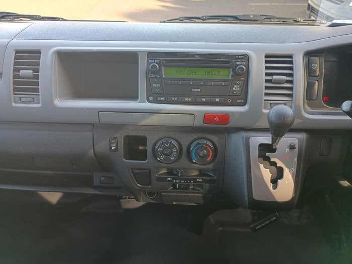 2008 Toyota Hiace Commuter