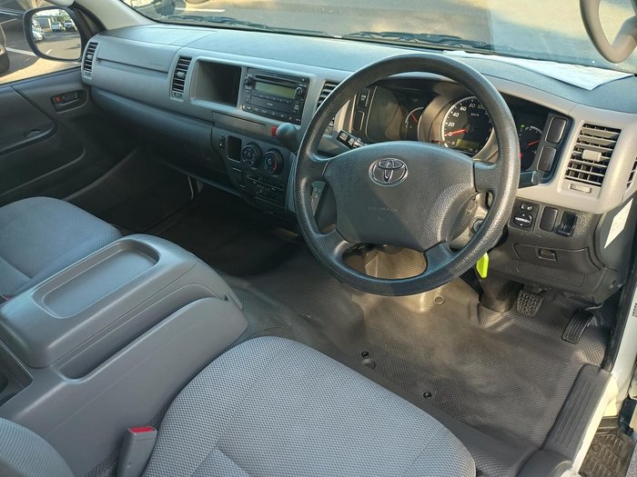 2008 Toyota Hiace Commuter