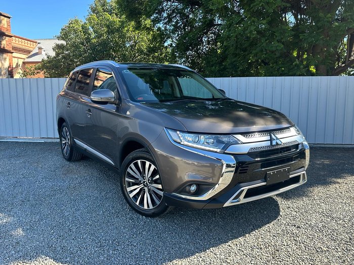 2020 Mitsubishi Outlander LS