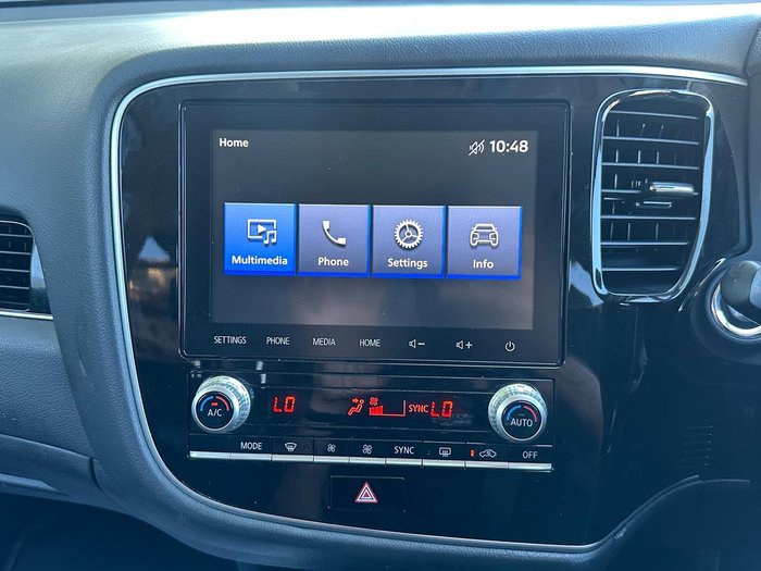 2020 Mitsubishi Outlander LS