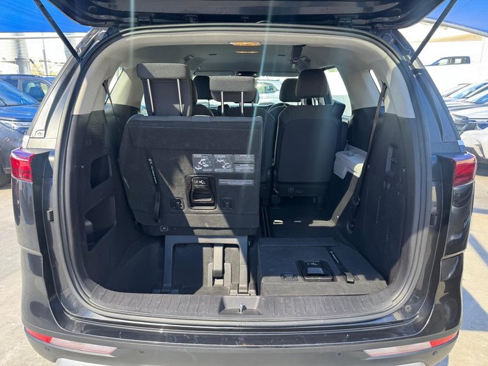 2023 Kia Carnival S