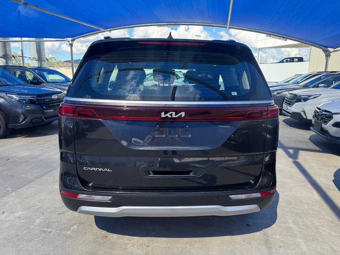 2023 Kia Carnival S