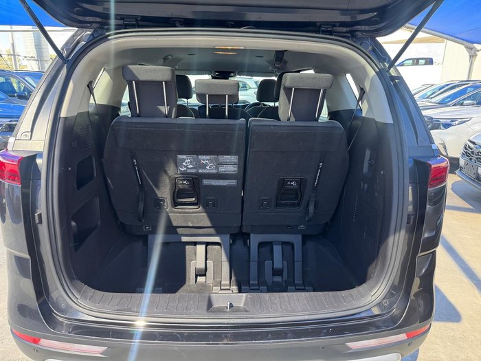 2023 Kia Carnival S