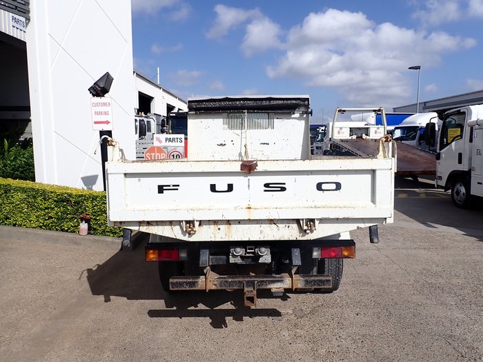 2023 MITSUBISHI CANTER 615