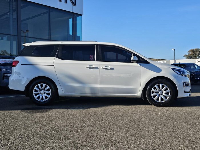 2019 Kia Carnival S