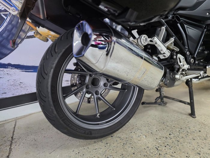 2021 BMW Motorrad R 1250 RS BLACK