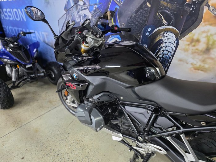 2021 BMW Motorrad R 1250 RS BLACK
