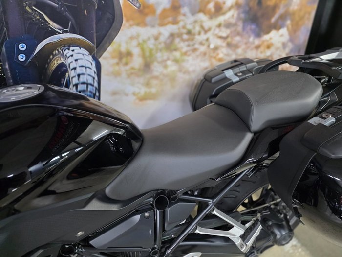 2021 BMW Motorrad R 1250 RS BLACK