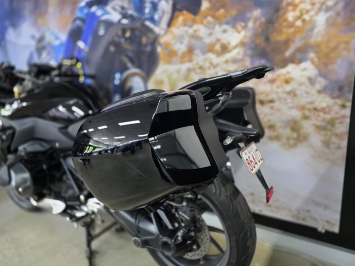 2021 BMW Motorrad R 1250 RS BLACK