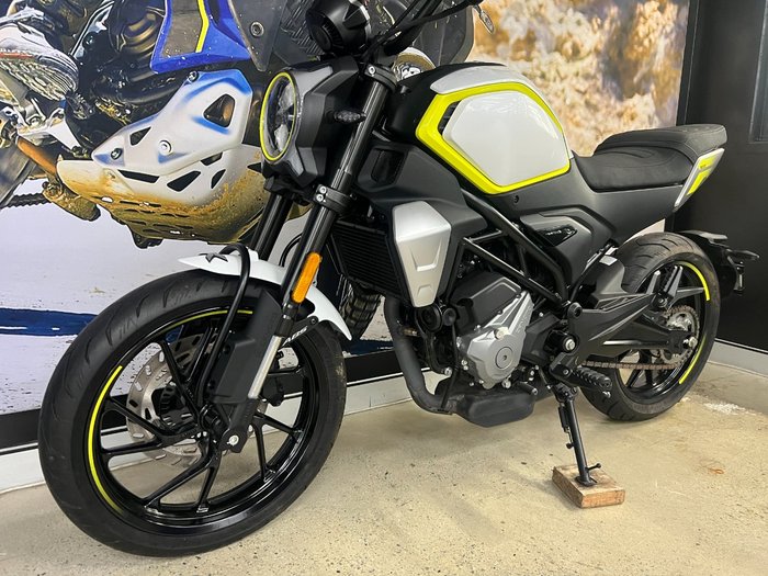 2023 CFMOTO 300 CL-X WHITE