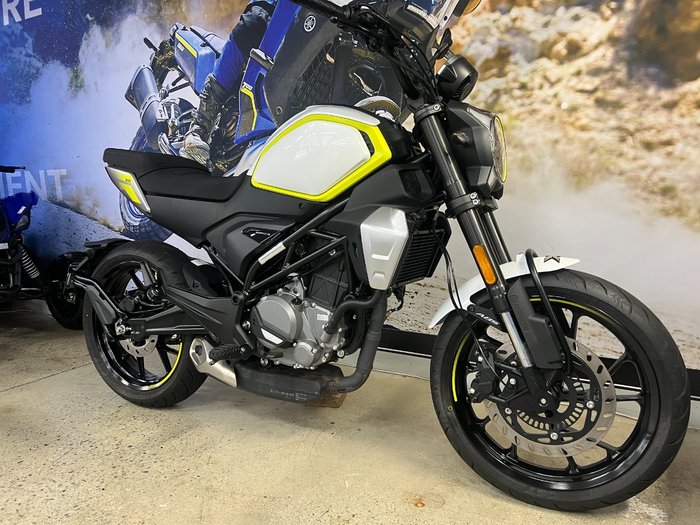 2023 CFMOTO 300 CL-X WHITE