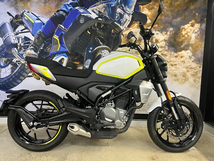 2023 CFMOTO 300 CL-X WHITE