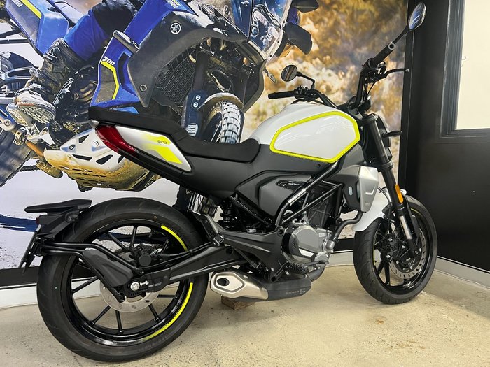 2023 CFMOTO 300 CL-X WHITE
